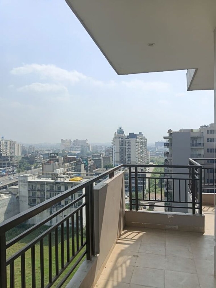 Balcony, ambala highway 3 Bedroom 1560 Sq.Ft. Apartment In Ambala Highway Zirakpur 10726771