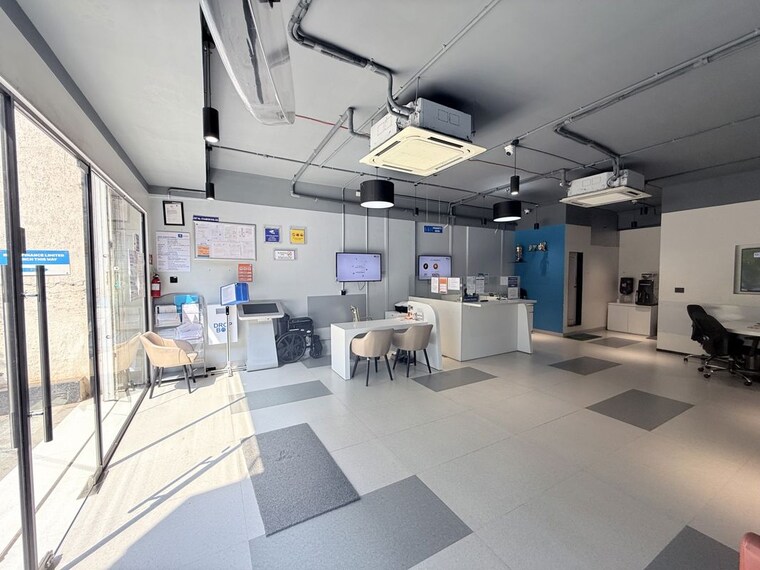 Team Area, hubtown-sunmist Commercial Shop 754 Sq.Ft. In Andheri East Mumbai 10726766