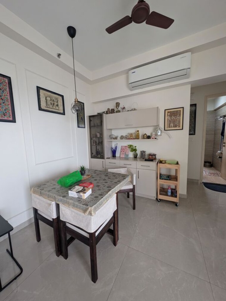 Room, matunga west 2 Bedroom 672 Sq.Ft. Apartment In Matunga West Mumbai 10726815