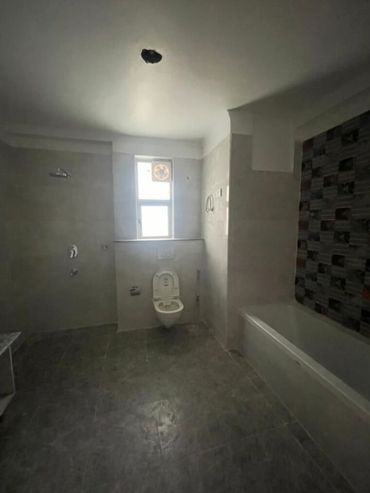 Bathroom, eiffel-vivassa-estate 4 Bedroom 2945 Sq.Ft. Apartment In Bagiamau Lucknow 10726819