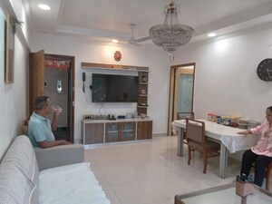 2 BHK Apartment For Sale in Matunga East