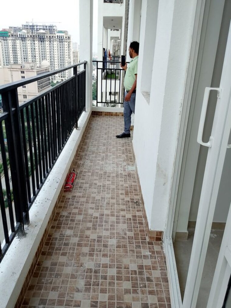 Balcony, omaxe-r2 2 Bedroom 1292 Sq.Ft. Apartment In Gomti Nagar Lucknow 10726851