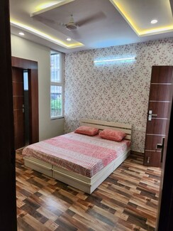 1 BHK Builder Floor For Rent in Aman Vihar
