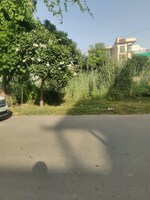 335 Sq.Yd. Plot in Sector 28