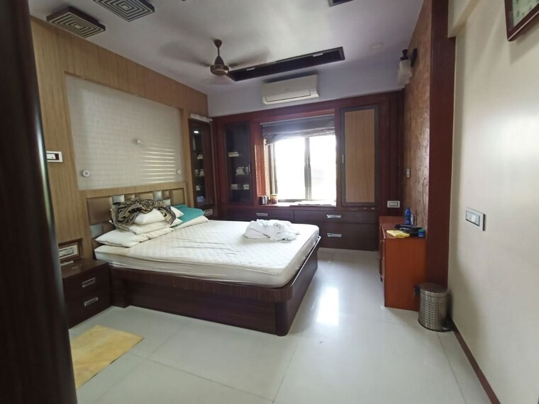Bedroom, new-garden-view 2 Bedroom 850 Sq.Ft. Apartment In Bandra West Mumbai 10726894