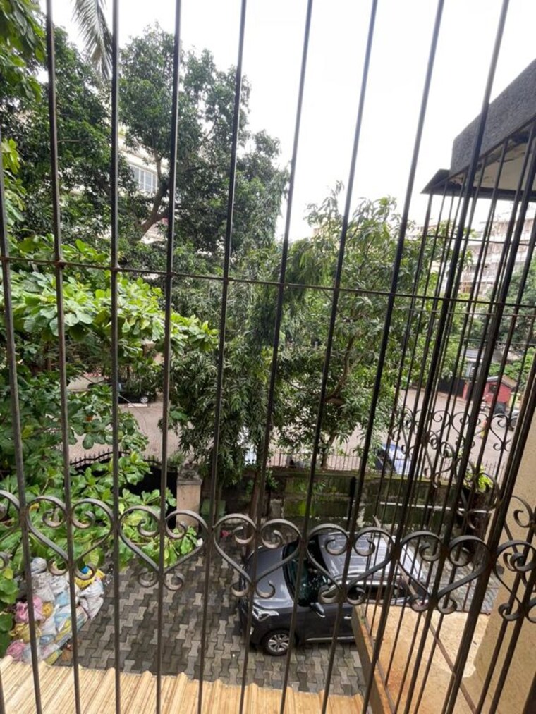 Balcony, new-garden-view 2 Bedroom 850 Sq.Ft. Apartment In Bandra West Mumbai 10726894