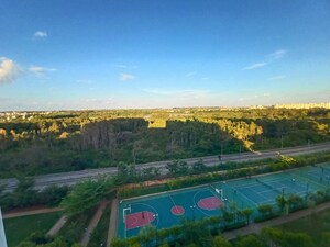 Swimming Pool in 3 BHK Apartment at Prestige Royale Gardens, Doddaballapur Road – for Rent