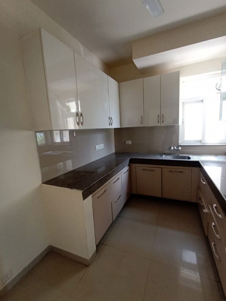 Kitchen, emaar-mgf-emerald-hills 3 Bedroom 1380 Sq.Ft. Builder Floor In Sector 65 Gurgaon 10726892
