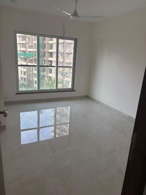Room in 3 BHK Apartment at Hem Ratan Apartment, Andheri East – for Rent