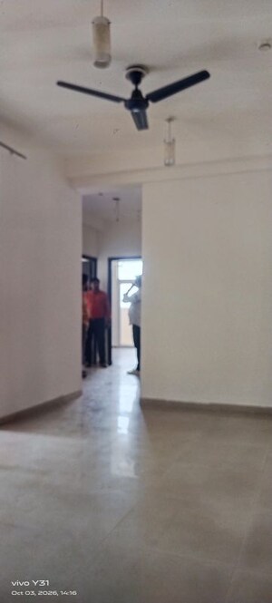 Room in  Apartment at Mahagun My Woods, Sector 16c Greater Noida – for Rent
