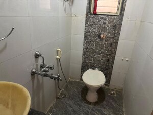 Bathroom in 2.5 BHK Apartment at Gahlot Majesty and Avenue CHS, Seawoods – for Rent