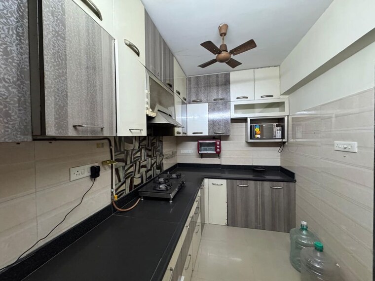 Kitchen, gahlot-majesty-and-avenue-chs 2.5 Bedroom 800 Sq.Ft. Apartment In Seawoods Navi Mumbai 10726860