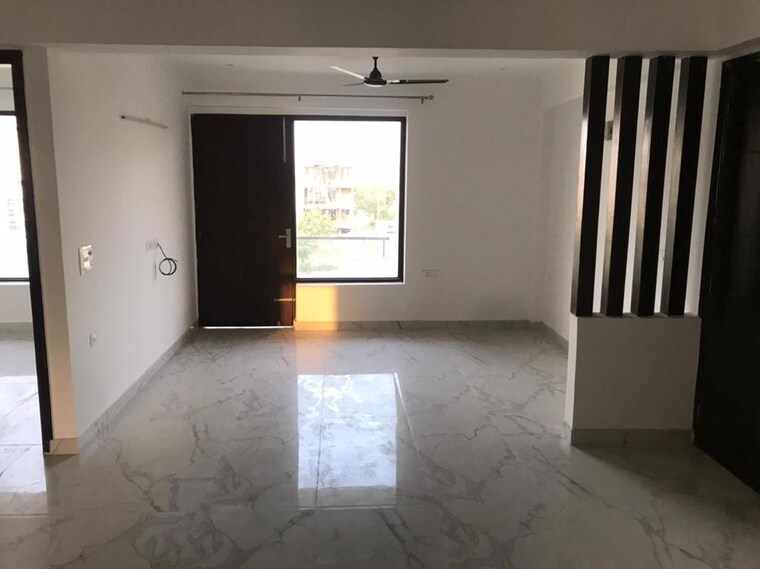 Room, sector 57 3 Bedroom 1800 Sq.Ft. Builder Floor In Sector 57 Gurgaon 10726944