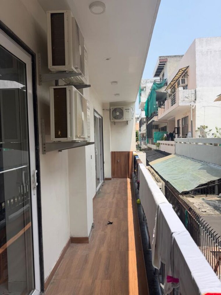Balcony, balaji-apartments-palam-vihar 3 Bedroom 1800 Sq.Ft. Builder Floor In Palam Vihar Extension Gurgaon 10726928