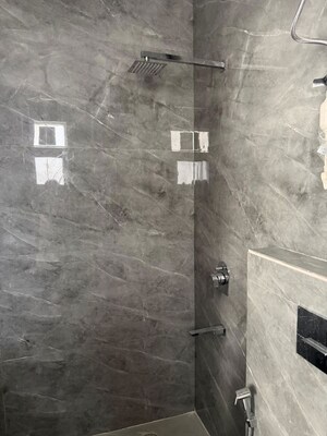 Bathroom in 3 BHK Builder Floor at Balaji Apartments Palam Vihar, Palam Vihar Extension – for Rent