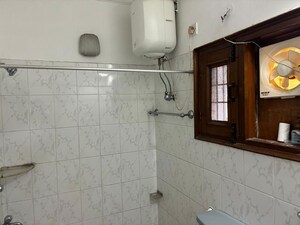 Bathroom in 2 BHK Builder Floor at Sector 11 – for Rent