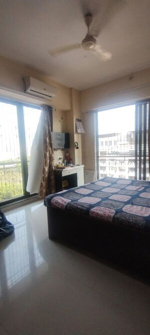 Bedroom in 2 BHK Apartment at Matunga East – for Sale
