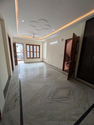 Bedroom in 3.5 BHK Independent House at Sector 57 – for Rent