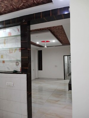  4 BHK Builder Floor at Vasundhara Sector 1 – for Rent