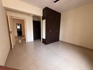 Room in 3 BHK Apartment at Salarpuria Sattva Senorita, Sarjapur Road – for Rent