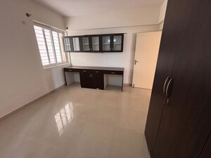 Room in 3 BHK Apartment at Salarpuria Sattva Senorita, Sarjapur Road – for Rent