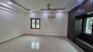 Room in 4 BHK Villa at Narsingi – for Sale