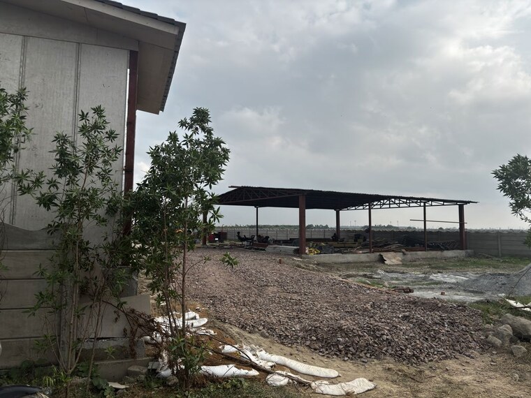 Exterior View, noida central  1008 Sq.Ft. Plot In Noida Central Noida 10726983