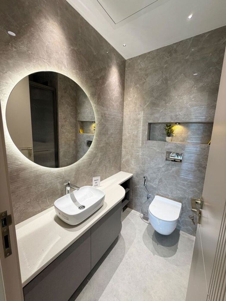 Bathroom, sector 21 4 Bedroom 2500 Sq.Ft. Builder Floor In Sector 21 Gurgaon 10727005