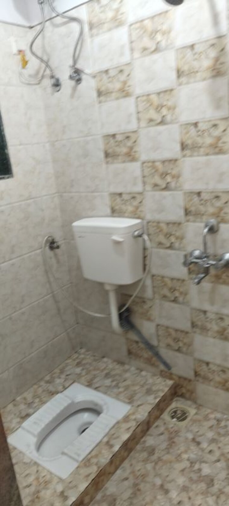 Bathroom, arman-apartment-kurla-west 2 Bedroom 650 Sq.Ft. Apartment In Kurla West Mumbai 10727009
