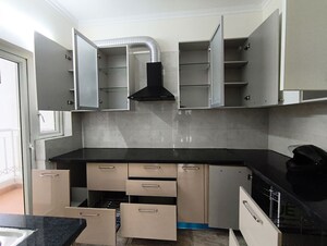Kitchen in 2.5 BHK Apartment at Emaar Emerald Estate, Sector 65 – for Rent