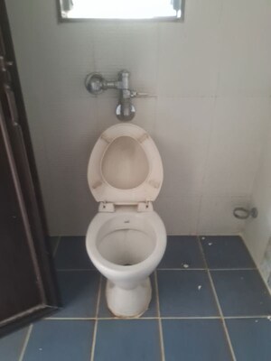 Bathroom in 3 BHK Apartment at Harsh Vihar, Aundh – for Rent