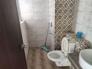Bathroom in 3 BHK Builder Floor at Sector 21 – for Rent