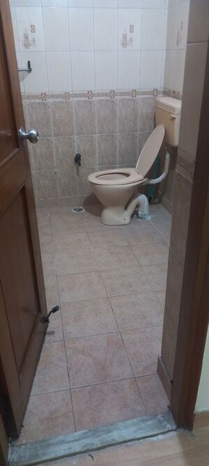 Attached Bathroom in 2 BHK Apartment at Ip Extension – for Rent
