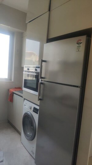 Furnished Amenities in 1 BHK Apartment at Hiranandani Regent Hill, Powai – for Rent