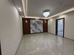 3 BHK Builder Floor For Rent in Sector 21