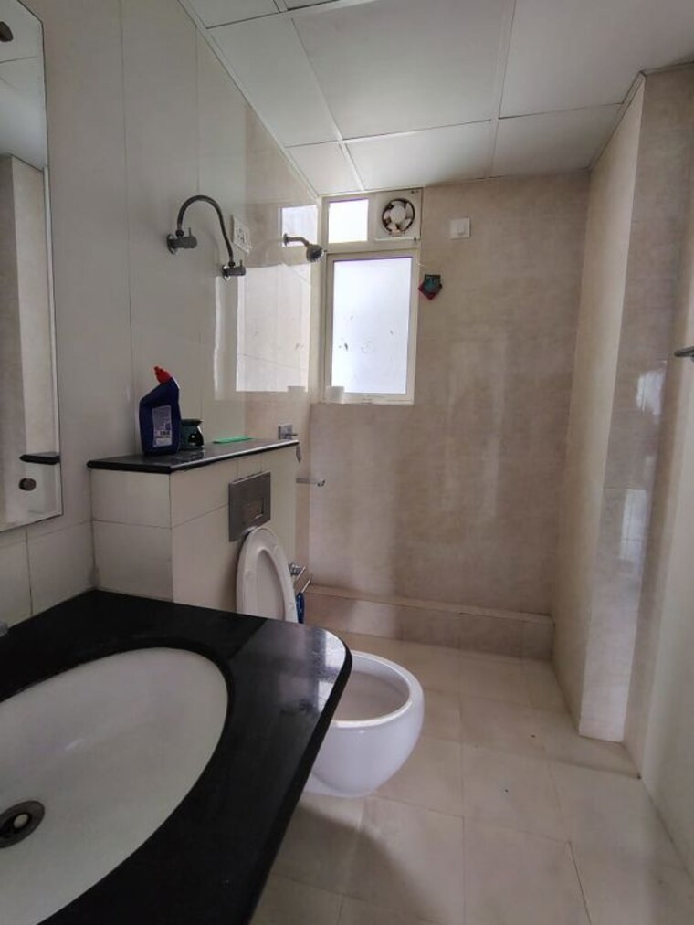 Bathroom, godrej-101 2 Bedroom 1572 Sq.Ft. Apartment In Sector 79 Gurgaon 10727124