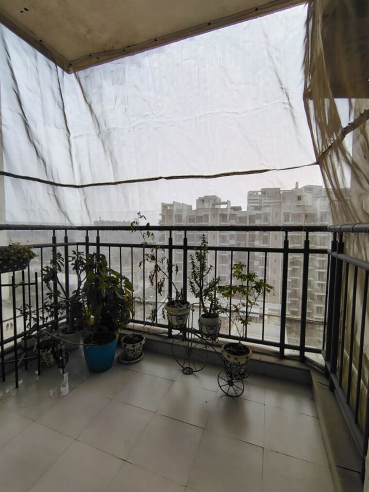 Balcony, godrej-101 2 Bedroom 1572 Sq.Ft. Apartment In Sector 79 Gurgaon 10727124