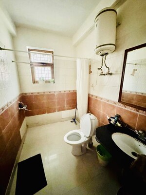 Team Area in 3 BHK Apartment at SS The Palladians, Sector 47 – for Rent