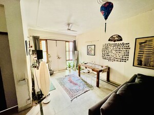 Team Area in 3 BHK Apartment at SS The Palladians, Sector 47 – for Rent