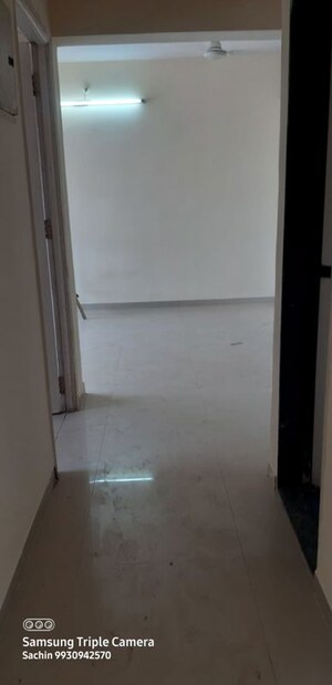 Room in 2 BHK Apartment at Bhanushanti Complex, Malad East – for Rent