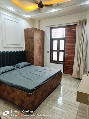 Bedroom in 4 BHK Builder Floor at Dwarka Mor – for Rent