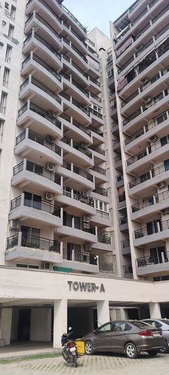 2 BHK 950 Sq.Ft. Apartment in Zara Rossa