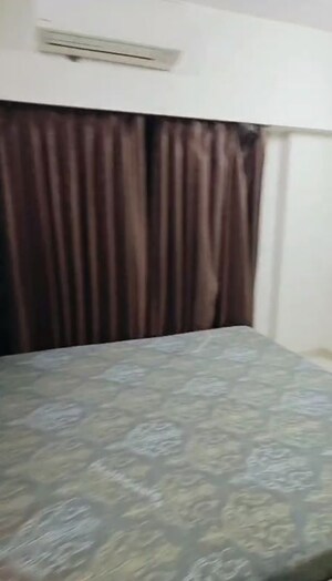 Bedroom in 2 BHK Apartment at Andheri CHS, Andheri West – for Rent