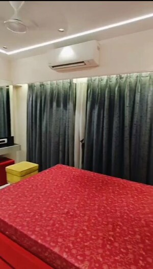 Bedroom in 2 BHK Apartment at Andheri CHS, Andheri West – for Rent