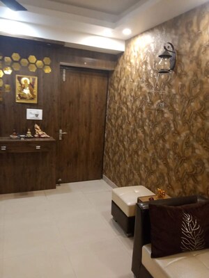 Furnished Amenities in 3.5 BHK Apartment at Paras Tierea, Sector 137 – for Rent