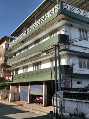 6 BHK Independent House – Exterior View View at Kacheripady - for Sale