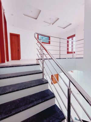 Staircase in 5 BHK Villa at Sultanpur Road – for Rent
