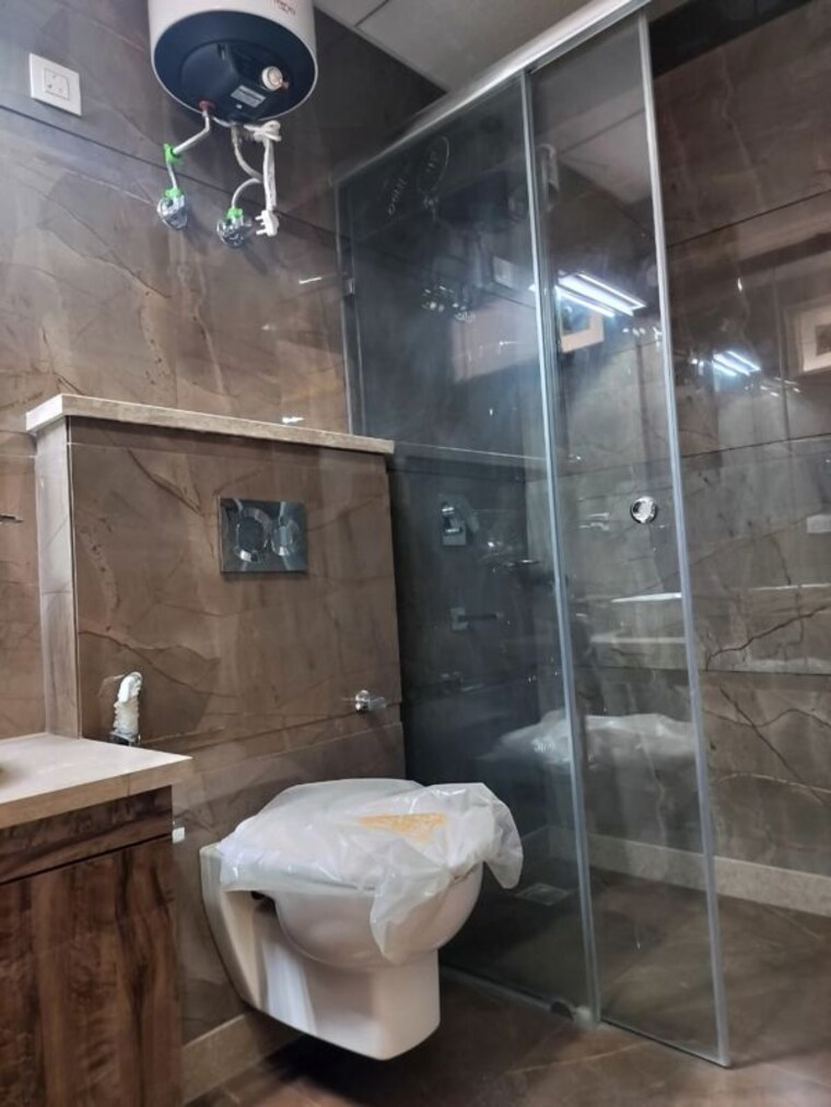 Bathroom, sushant lok i 3 Bedroom 1560 Sq.Ft. Builder Floor In Sushant Lok I Gurgaon 10727238