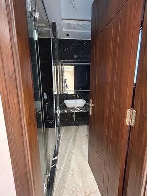 Furnished Amenities in 3 BHK Builder Floor at Greater Kailash ii – for Sale