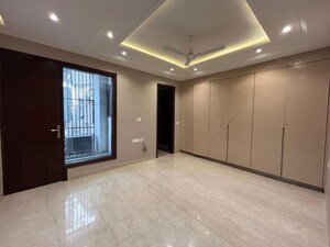 Room in 3 BHK Builder Floor at Greater Kailash ii – for Sale